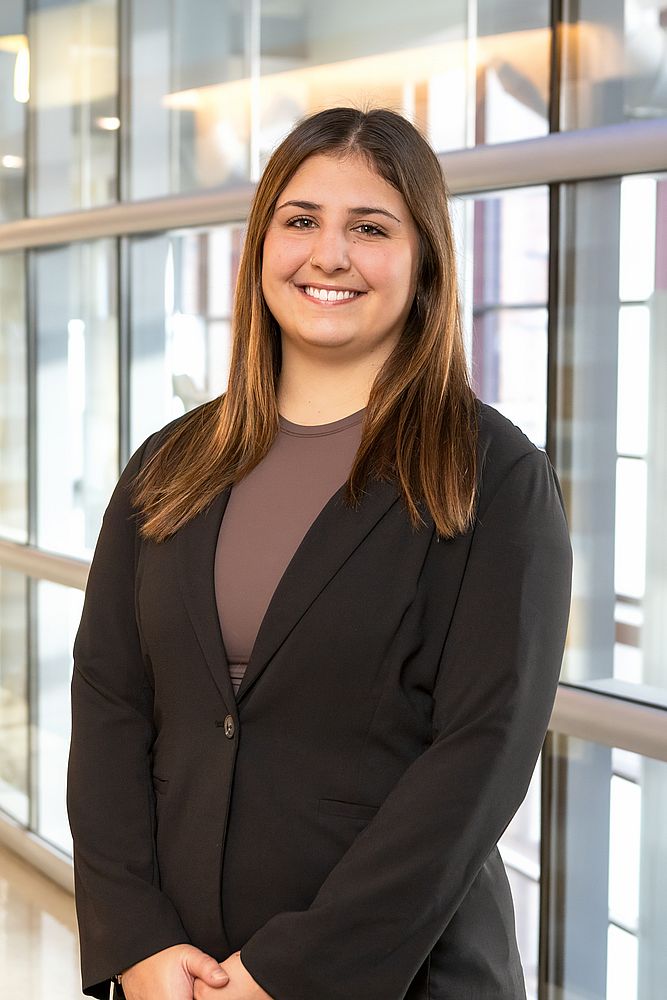 Kendall Ray – Trivia + Coordinator